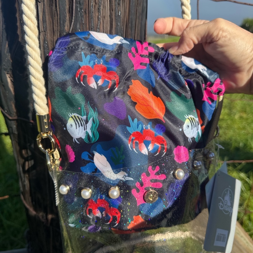 NWT Disney Little Mermaid Nautical Sparkle Pearl Crossbody bag - Picture 4 of 11